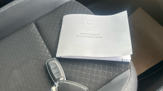 Nissan Juke 1.0 DiG-T N-Connecta 5dr DCT Petrol Hatchback